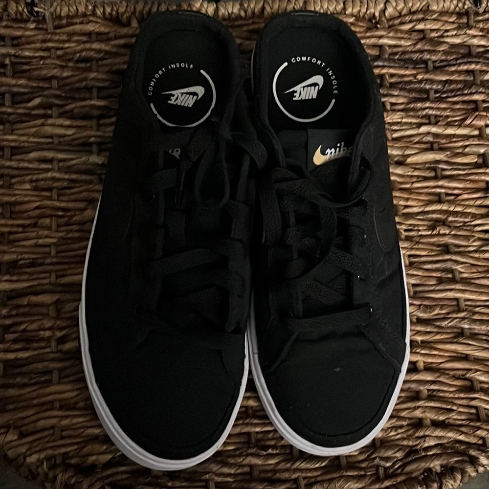 Nike Court Legacy Mule
